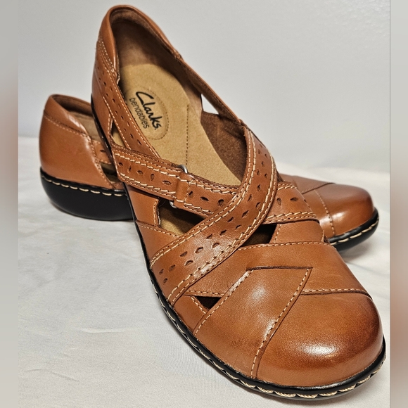 Clarks Women's Brown Leather Bendables Ashley Spin, Sz 9N - Picture 2 of 8